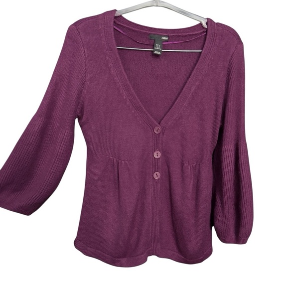 Sweaters - H&M Purple V-Neck Button Front Knit Cardigan 3/4 Sleeve Small
